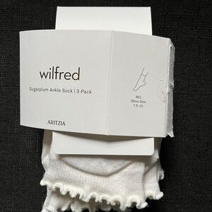 Aritzia Wilfred Sugarplum Ankle Socks 3-Pack